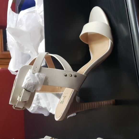 Joe's Jeans Tilly Dress Pump - NEW - Picture 2 of 8